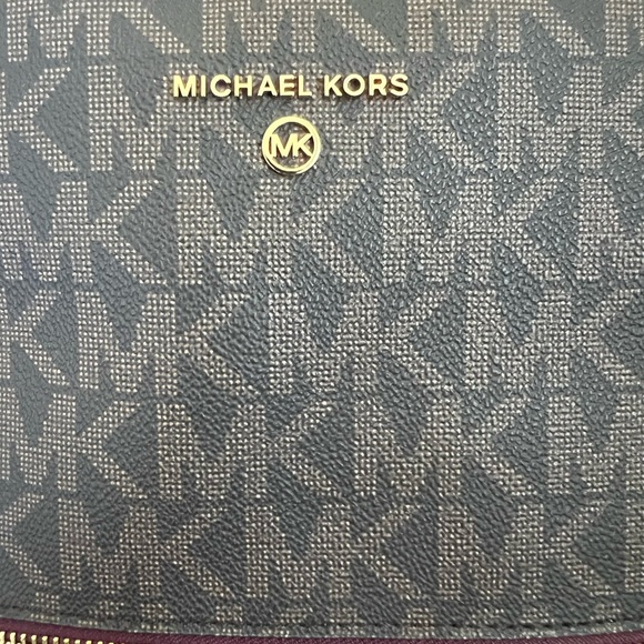 NWT MICHAEL KORS MEDIUM SLIM BACKPACK SAFFIANO LEATHER - Picture 2 of 6